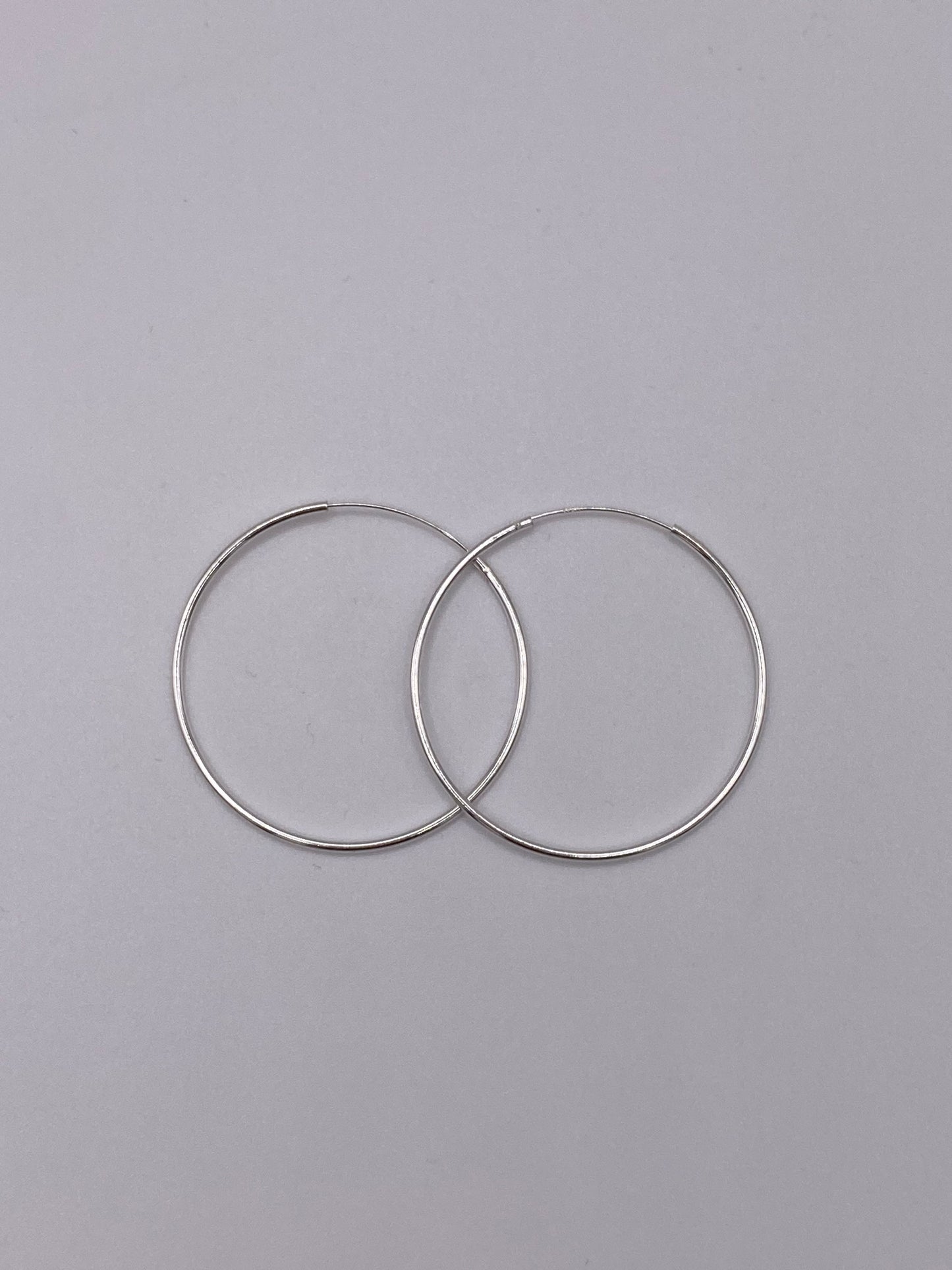 Super Simple Silver Circles